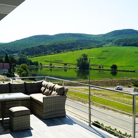 Luxury Villa Moravany nad Váhom Dış mekan fotoğraf