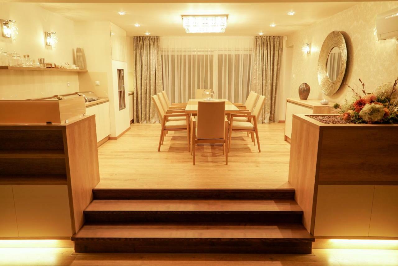 Luxury Villa Moravany nad Váhom Dış mekan fotoğraf